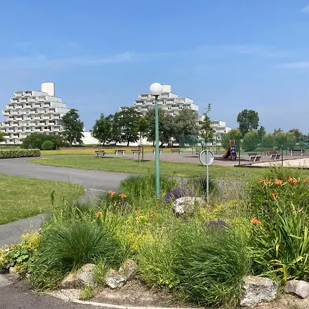 Bel Acacia * De Haan