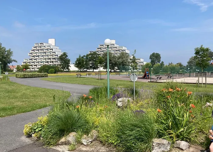 Bel Acacia * De Haan